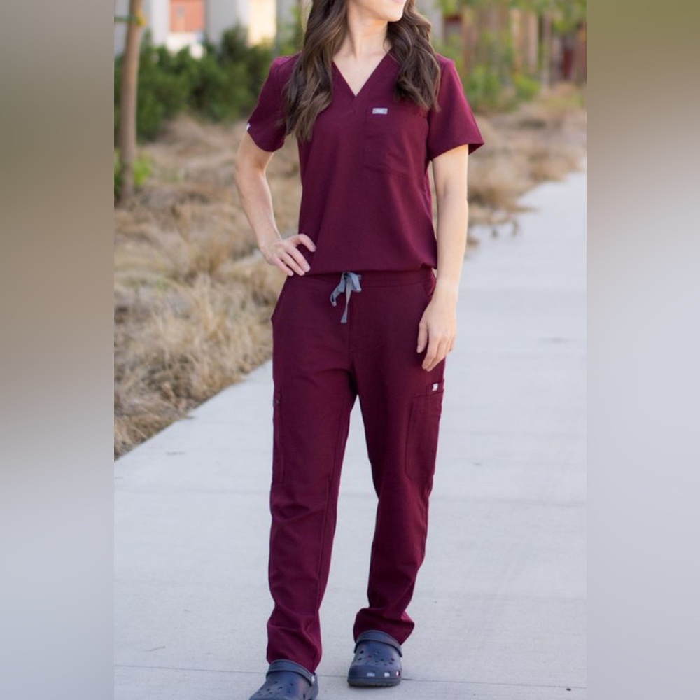 Burgundy Figs Set